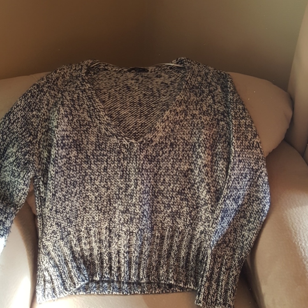 Sweater EUC